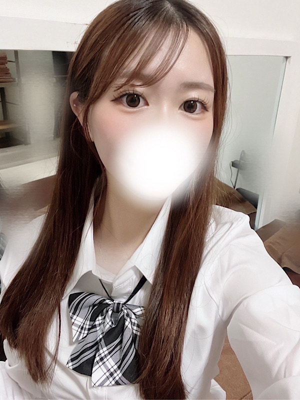 白石すみれ